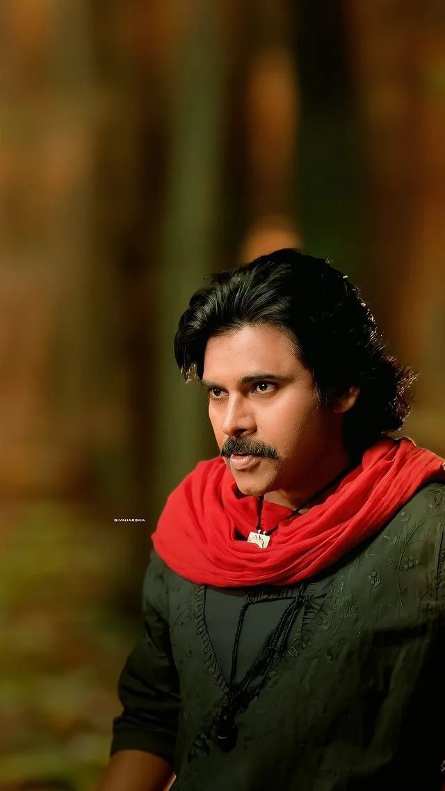 పవన్ కళ్యాణ్ ఈసారి ఏం చేస్తాడో తెలుసా? పవన్ కళ్యాణ్ ఈసారి ఏం చేస్తాడో తెలుసా?